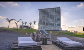 Foto de inmueble en  , Col. Isla Del Amor C.P. 95264, Alvarado