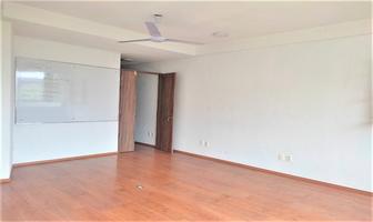 Foto de inmueble en  , Col. Jardines de Satélite C.P. 53129, Naucalpan de Juárez