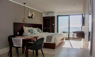 Foto de inmueble en Javier Rojo Gomez, Col. Puerto Morelos C.P. 77580, Puerto Morelos