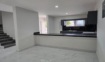 Foto de inmueble en JOSE PUENTE CRUZ, Col. Jesús Luna Luna C.P. 89514, Ciudad Madero