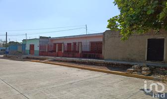 Foto de inmueble en Juan de la Barrera esquina Josefa Ortiz de Domínguez #66, Col. Urbana C.P. 30400, Cintalapa