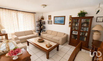 Foto de inmueble en JULIAN ZUÑIGA #283, Col. San Ángel C.P. 76147, Querétaro