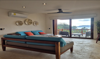 Foto de inmueble en , Col. La Ropa C.P. 40895, Zihuatanejo de Azueta