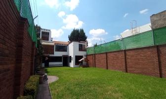 Foto de inmueble en  , Col. La Virgen C.P. 52149, Metepec