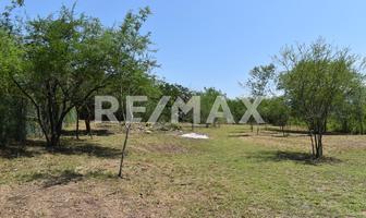 Foto de inmueble en La Zamora, Col. Huajuquito C.P. 67318, Santiago