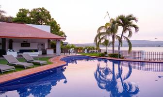 Foto de inmueble en Lago Tequesquitengo, Col. Tequesquitengo C.P. 62915, Jojutla