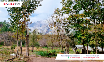 Foto de inmueble en Laguna de Sánchez, Col. Laguna de Sanchez C.P. 67338, Santiago