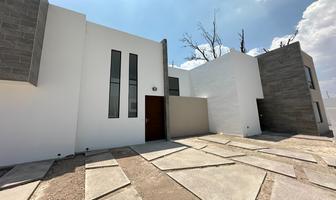 Foto de inmueble en , Col. Laguna de Santa Rita C.P. 78421, San Luis Potosí