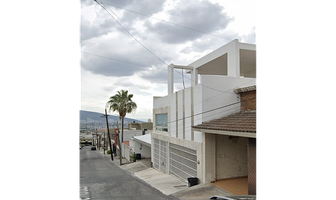 Foto de inmueble en , Col. Las Cumbres C.P. 64619, Monterrey