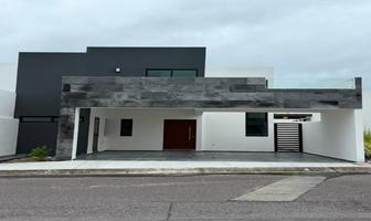 Foto de inmueble en , Col. Las Lomas Residencial C.P. 95264, Alvarado