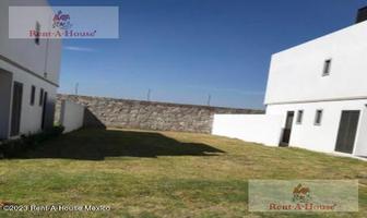 Foto de inmueble en  , Col. Llano Grande C.P. 52148, Metepec