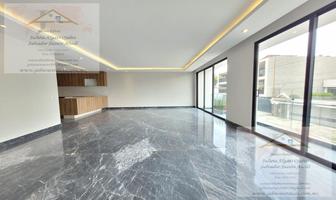 Foto de inmueble en  , Col. Lomas de Tecamachalco C.P. 53950, Naucalpan de Juárez
