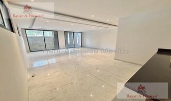 Foto de inmueble en  , Col. Lomas de Tecamachalco C.P. 53950, Naucalpan de Juárez