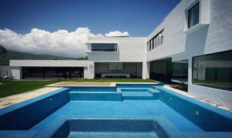 Foto de inmueble en  , Col. Los Cristales C.P. 64985, Monterrey