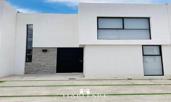 Foto de inmueble en  , Col. Los Lagos C.P. 78397, San Luis Potosí