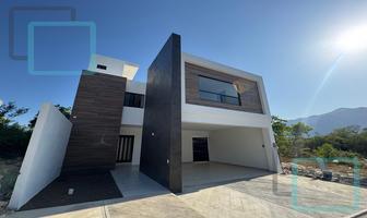 Foto de inmueble en  , Col. Los Rodriguez C.P. 67300, Santiago