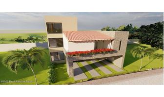 Foto de inmueble en , Col. Los Sabinos C.P. 76750, Tequisquiapan