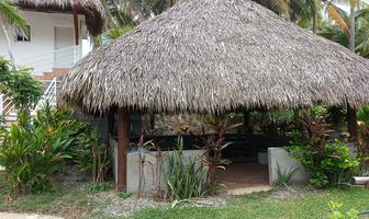 Foto de inmueble en LTE 8 MZA 78, Col. El Podrido C.P. 39893, Acapulco de Juárez