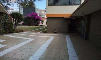 Foto de inmueble en Luis Espinosa, Col. Ciudad Satélite C.P. 53100, Naucalpan de Juárez