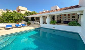 Foto de inmueble en  , Col. Marina Brisas C.P. 39889, Acapulco de Juárez