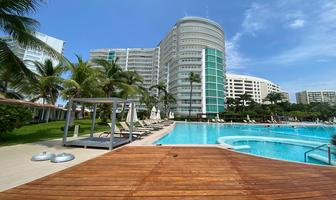 Foto de inmueble en  , Col. Marina Ixtapa C.P. 40880, Zihuatanejo de Azueta