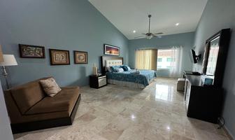 Foto de inmueble en  , Col. Marina Ixtapa C.P. 40880, Zihuatanejo de Azueta