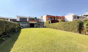 Foto de inmueble en Norte de Cuernavaca, Col. Lomas de Atzingo C.P. 62180, Cuernavaca