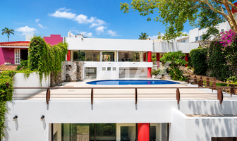Foto de inmueble en Norte de Cuernavaca, Col. Tetela del Monte C.P. 62130, Cuernavaca