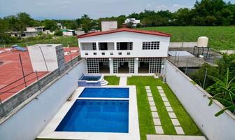 Foto de inmueble en  , Col. Oaxtepec Centro C.P. 62738, Yautepec