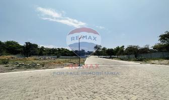 Foto de inmueble en Oaxtepec, Col. Oaxtepec Centro C.P. 62738, Yautepec