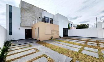 Foto de inmueble en Parque de Tamarindos #3529, Col. San Miguel Totocuitlapilco C.P. 52143, Metepec