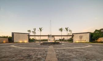 Foto de inmueble en Parque Elena y Paseo del Canal #MANZANA 40, Col. Cancún Centro C.P. 77500, Benito Juárez