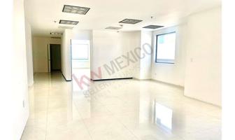 Foto de inmueble en Pasaje Interlomas, Col. Interlomas C.P. 52787, Huixquilucan