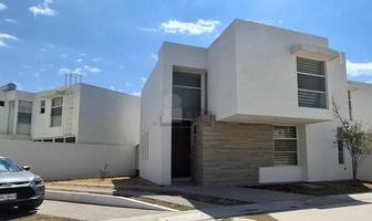 Foto de inmueble en Paseo de la Llanura #120, Col. Puerta Natura Residencial C.P. 78397, San Luis Potosí