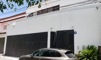 Foto de inmueble en Paseo de La Loma de Querétaro, Col. Loma Dorada C.P. 76060, Querétaro