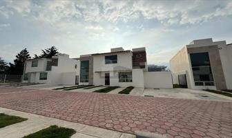 Foto de inmueble en Paseo de la media luna #25, Col. Cacalomacán C.P. 50265, Toluca