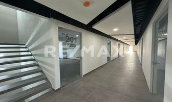 Foto de inmueble en Paseo de la República, Col. Juriquilla C.P. 76226, Querétaro