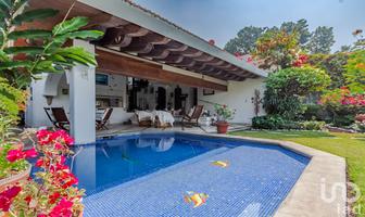 Foto de inmueble en PASEO DE LAS ROSAS #98, Col. Club de golf Tabachines C.P. 62498, Cuernavaca