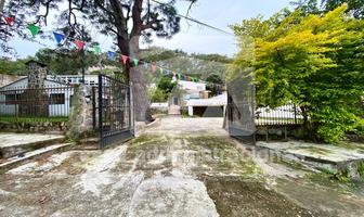 Foto de inmueble en Paseo de los Abetos #72, Col. Pinar de La Venta C.P. 45221, Zapopan