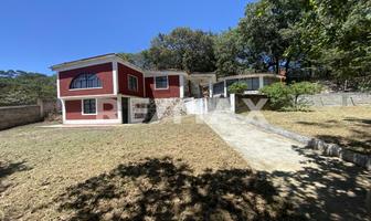 Foto de inmueble en Paseo de los Encinos, Col. San José de los Encinos (Las Cabañas) C.P. 76894, Amealco de Bonfil