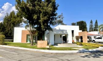 Foto de inmueble en Paseo de Los Lirios, Col. Club de Golf Santa Anita C.P. 45645, Tlajomulco de Zúñiga