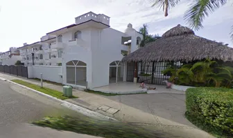 Foto de inmueble en PASEO DEL COACOYUL #0, Col. Club de Golf Palma Real C.P. 40883, Zihuatanejo de Azueta