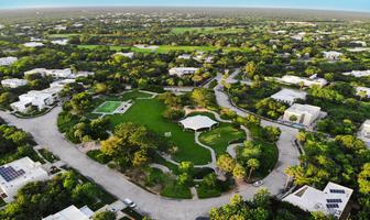 Foto de inmueble en PASEO DEL JAGUAR, Col. Yucatán Country Club C.P. 97308, Mérida
