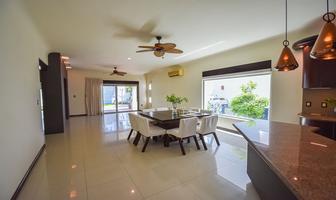 Foto de inmueble en Paseo Real, Col. Club Real C.P. 82113, Mazatlán