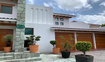 Foto de inmueble en Paseo San Gerardo #101, Col. San Carlos C.P. 52159, Metepec