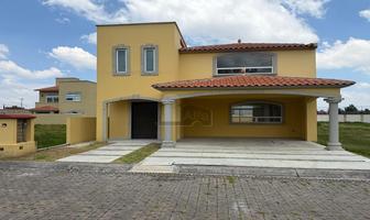 Foto de inmueble en Paseo San Isidro #251, Col. Santiaguito C.P. 52140, Metepec