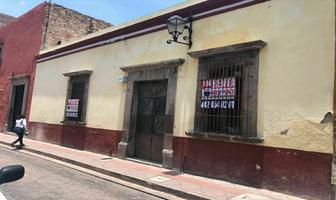 Foto de inmueble en Pino Suárez esquina con Juarez, Col. Centro C.P. 76000, Querétaro