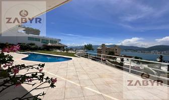 Foto de inmueble en  , Col. Playa Guitarrón C.P. 39880, Acapulco de Juárez