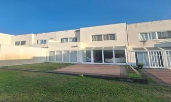 Foto de inmueble en PLAYA MIRAMAR #221, Col. Residencial Playa Dorada C.P. 95264, Alvarado