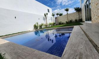 Foto de inmueble en Privada con Amenidades, Col. Residencial Xcanatún C.P. 97302, Mérida